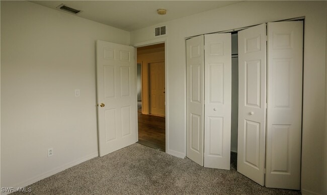 Building Photo - 2511 Hightower Ave S