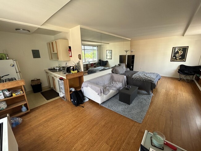 Building Photo - 950 25th St NW