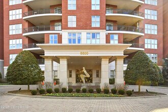 Building Photo - 6600 Seminary Woods Pl