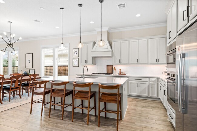 Building Photo - 2335 Pale Star Dr