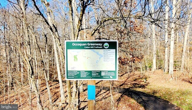 Building Photo - 12001 Brice House Ct