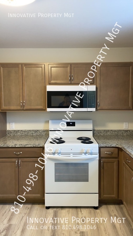 Building Photo - 10287 Reid Rd