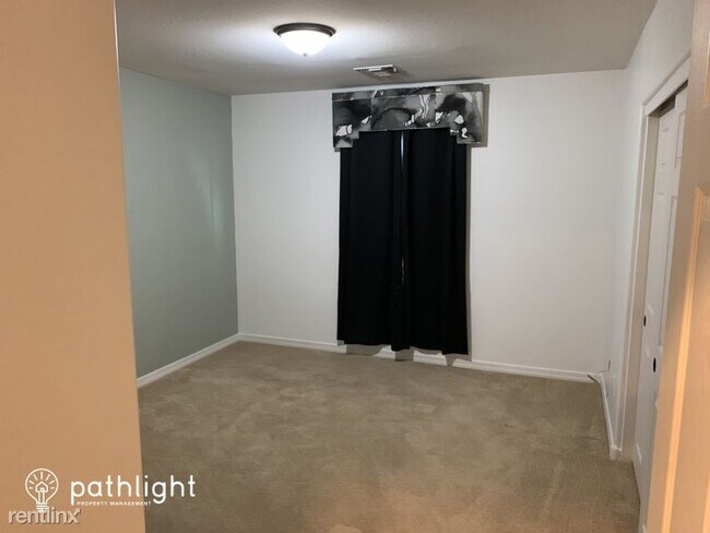 Building Photo - 4 br, 2.5 bath House - 40522 Art Place UNIT