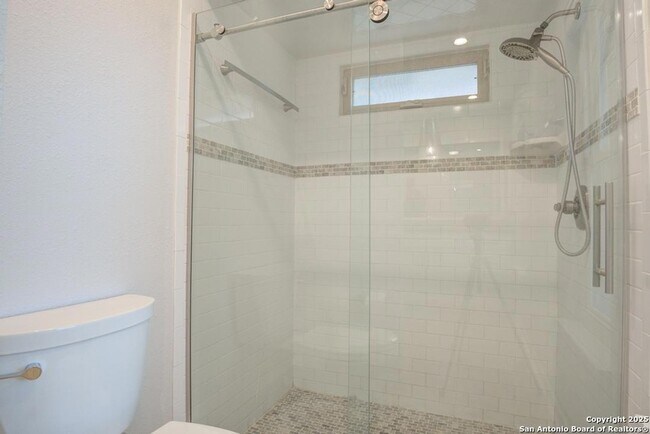 Building Photo - 6019 Royal Breeze