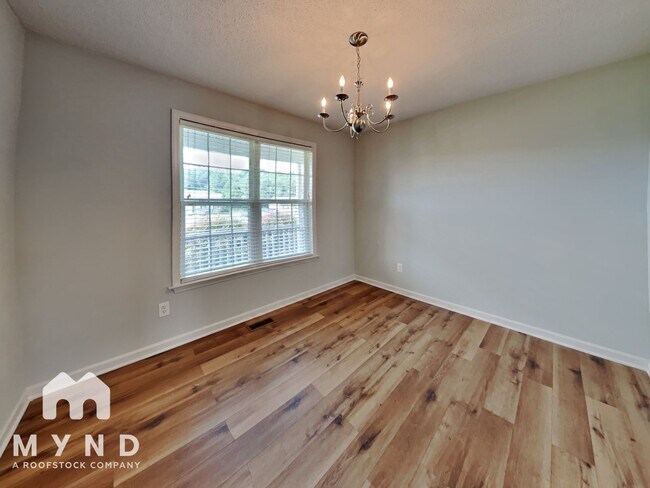 Building Photo - 173 Rose Ct