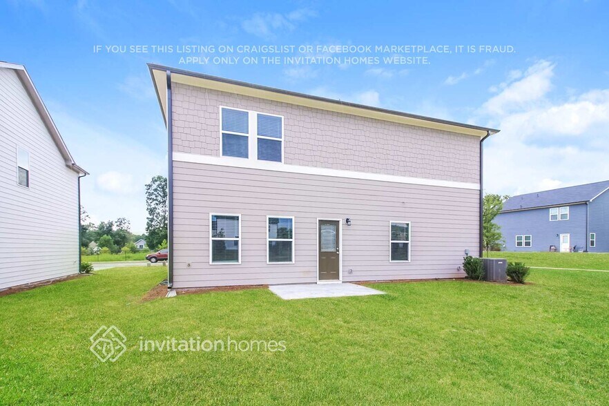 Building Photo - 2089 Boxwood Cir