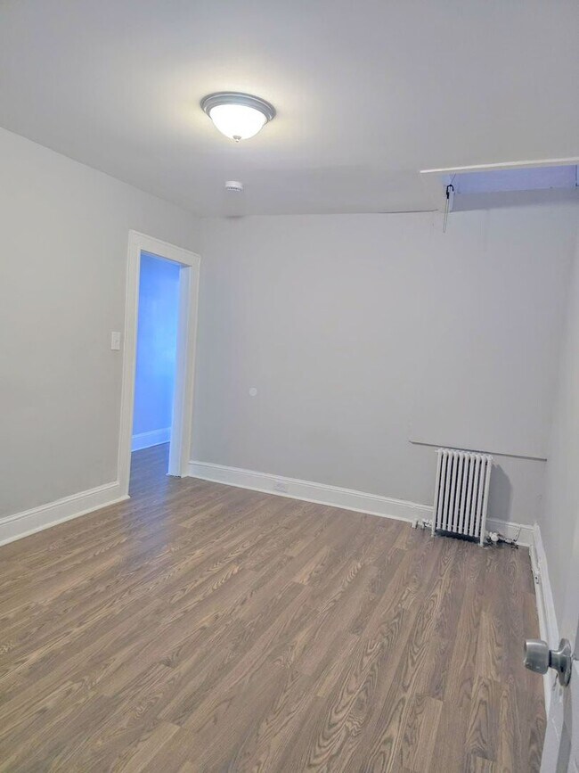 Building Photo - 3410 Belair Rd