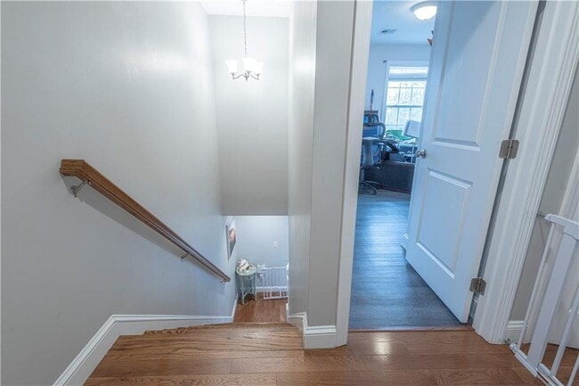 Building Photo - 88 Phillip Ave