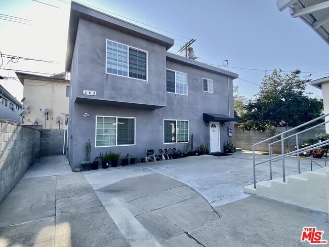 Building Photo - 163 Serrano Ave