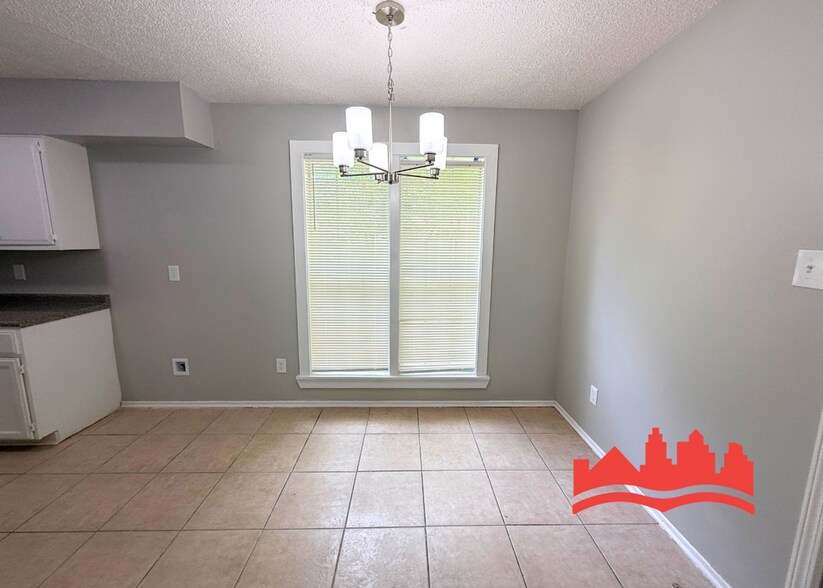Building Photo - 504 Elmfield Cove