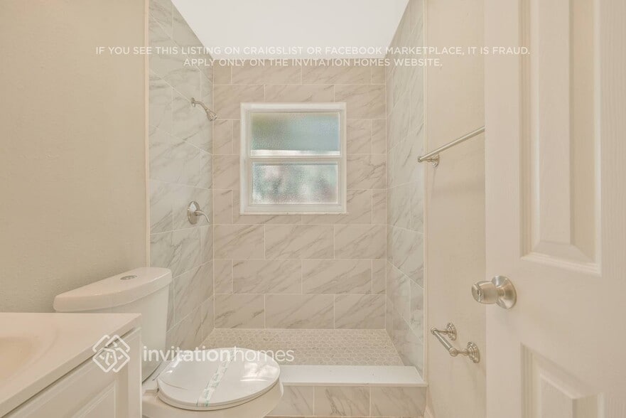 Building Photo - 4541 Weldon Pl