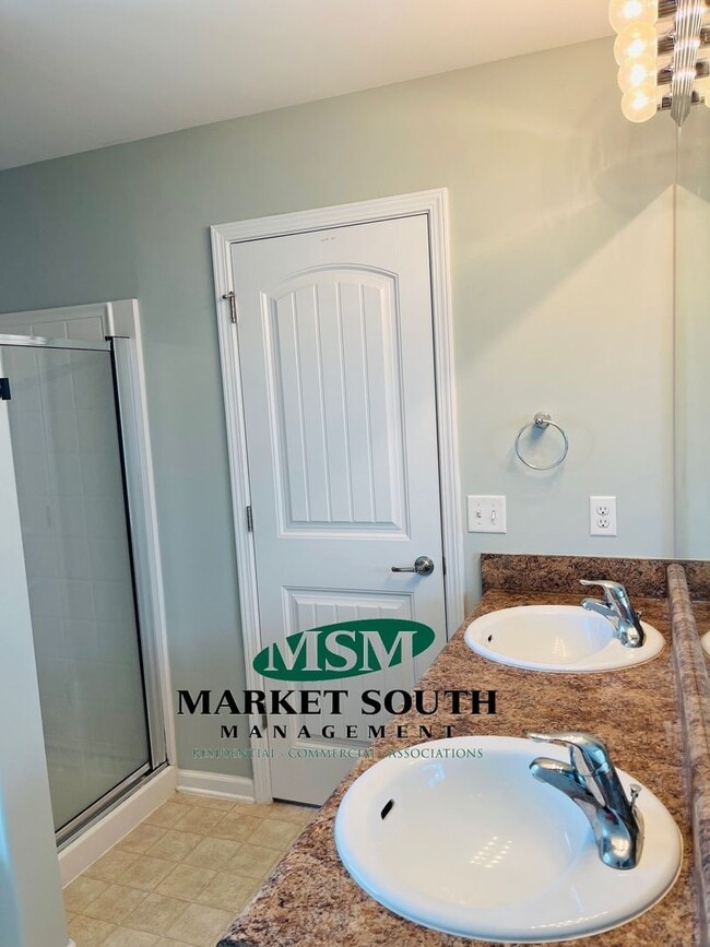 Building Photo - *MOVE IN READY NOW* HARMONY TOWNS- POOLER- AVAILABLE NOW!