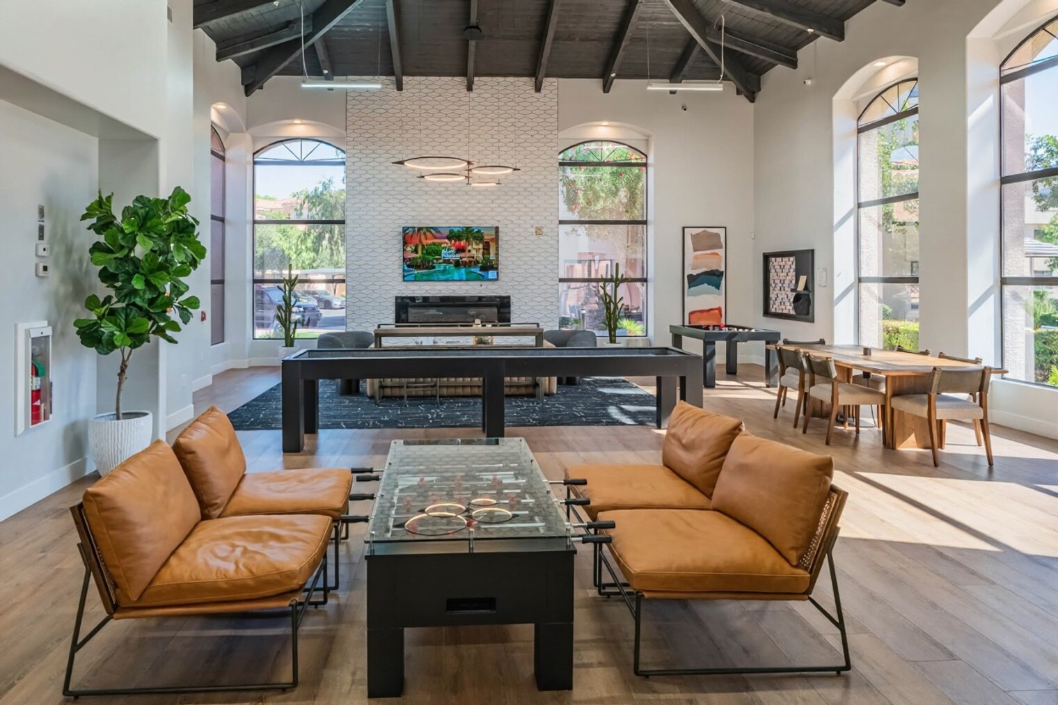 Building Photo - 2155 S 55th St