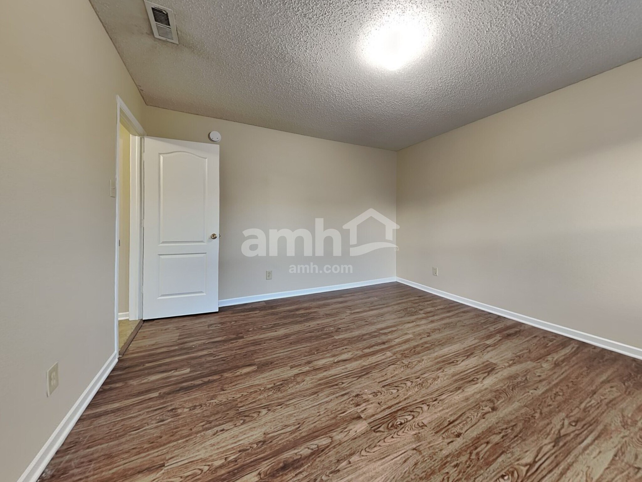 Building Photo - 12426 Bearsdale Dr