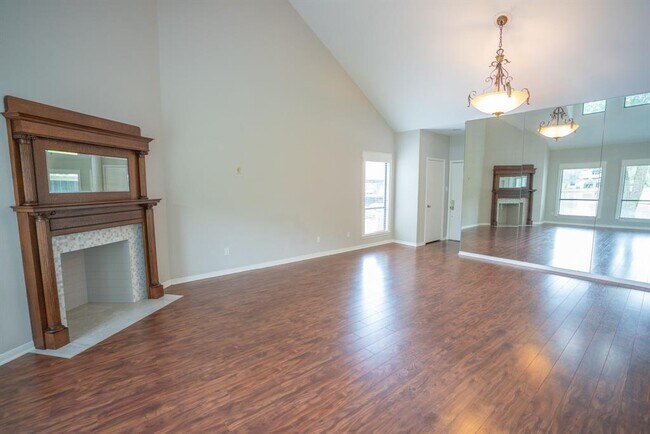 Building Photo - 4144 Greystone Way