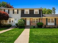 Building Photo - 19675 Ironwood Ct