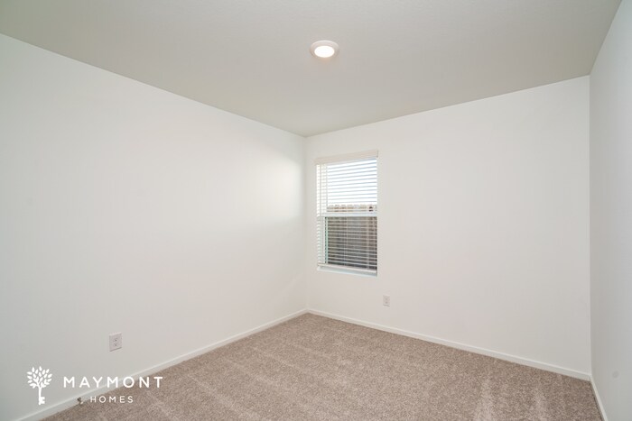 Building Photo - 3049 Fantasy Ter Dr