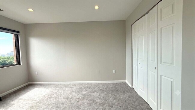 Building Photo - 3920 Mystic Valley Pkwy
