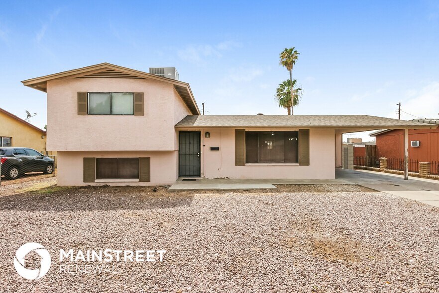 Primary Photo - 2629 N 49th Dr