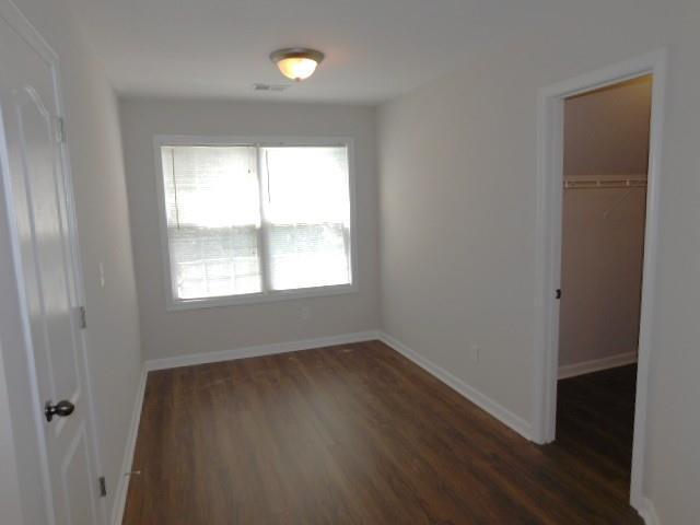 Building Photo - 6672 Grand Hickory Dr