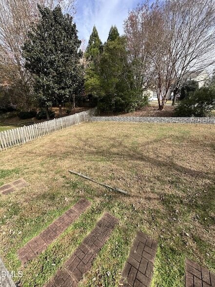 Building Photo - 2241 Spruce Shadows Ln