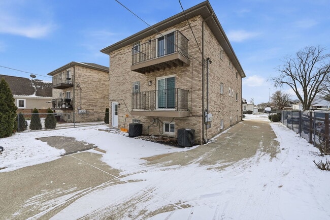 Building Photo - 4311 Grace St