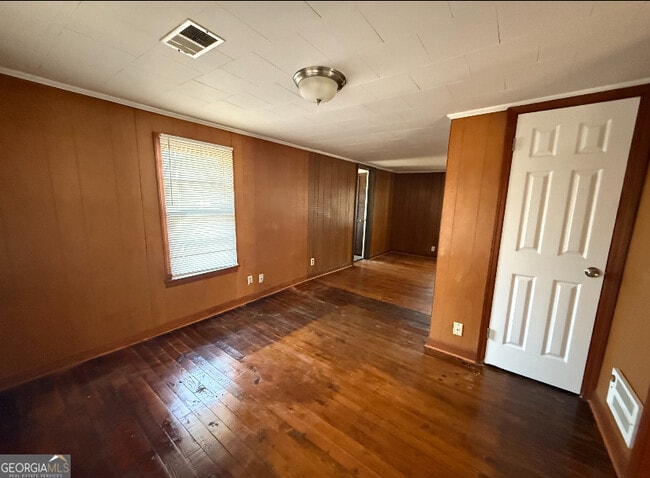 Building Photo - 10416 Lavonia Rd