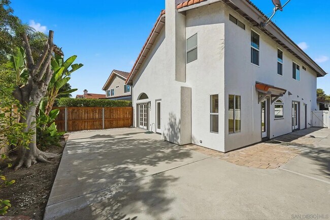 Building Photo - 3511 Milford Pl