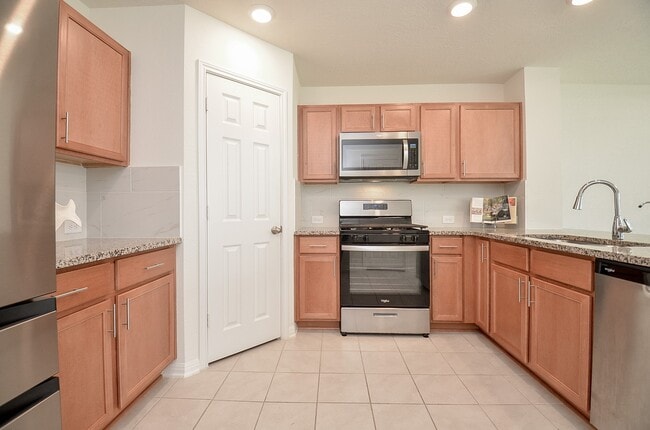 Building Photo - 2892 Grand Anse Dr