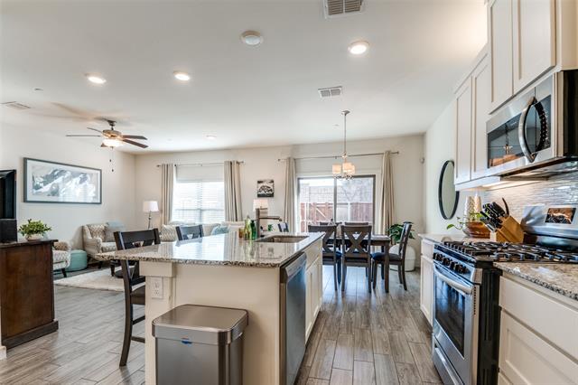 Building Photo - 2760 Starburst Dr