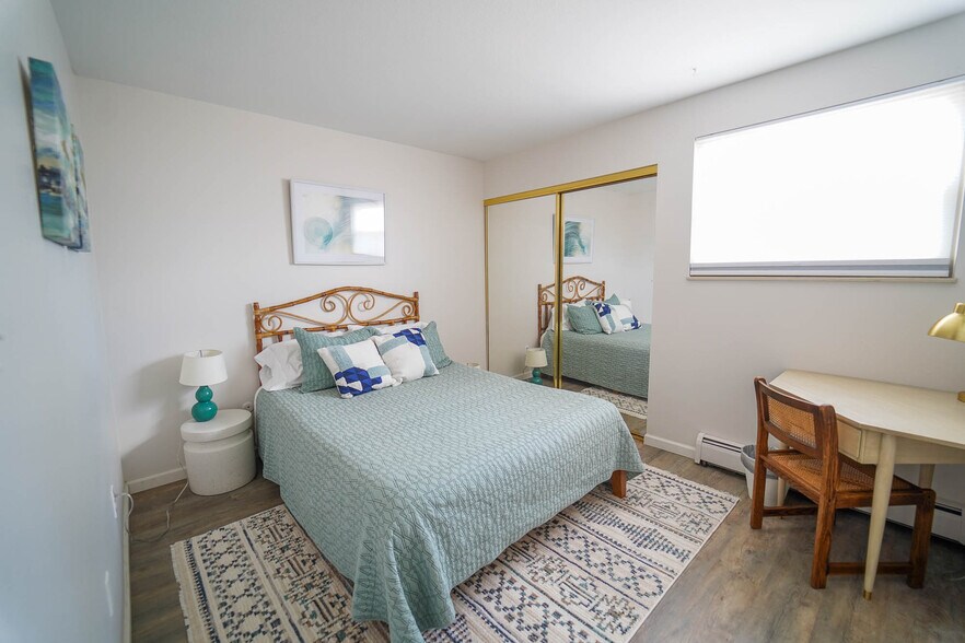 Building Photo - 4535 North Carefree Circle