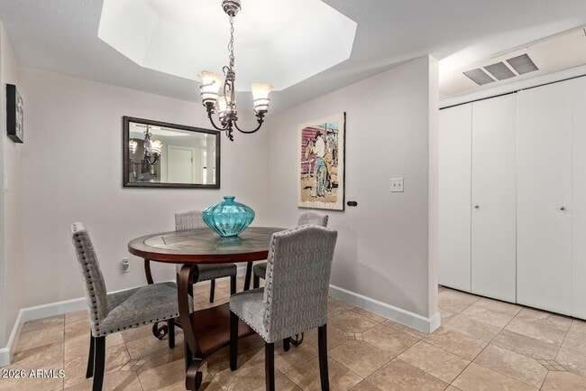 Building Photo - 4850 E Desert Cove Ave