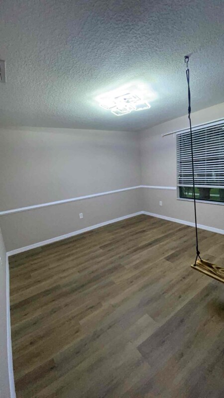 Building Photo - 10808 Whitecap Dr