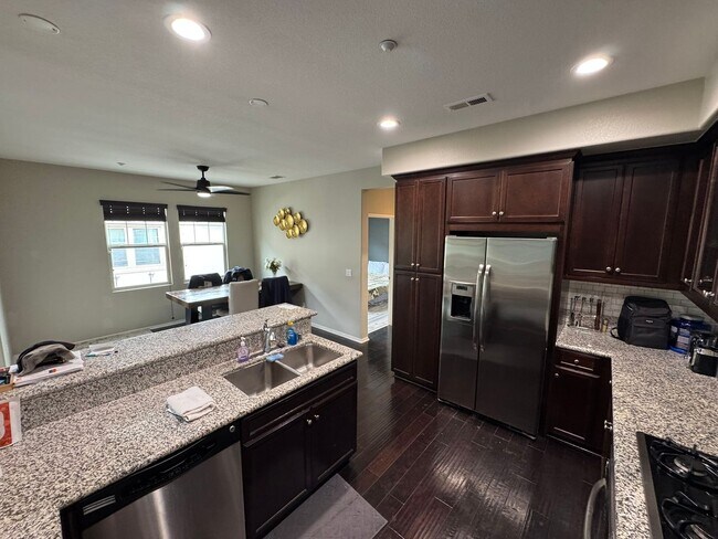 Building Photo - Spacious 2-Bed, 2-Bath Rental with Private...