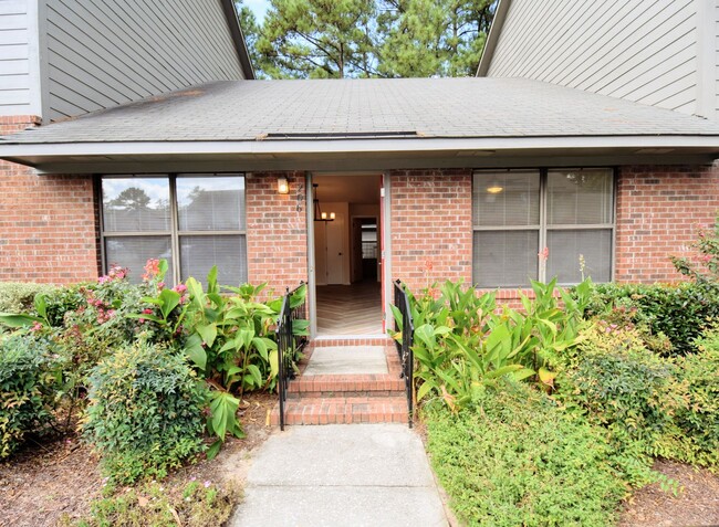 Primary Photo - Longleaf Villas