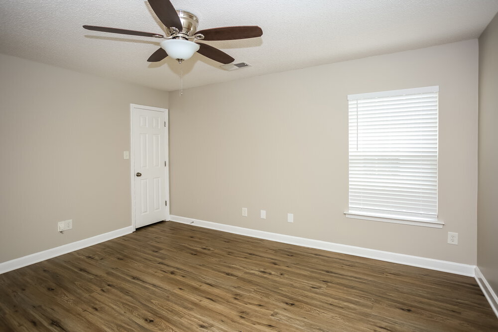 Building Photo - 1916 Harrison Park Dr