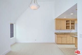 Building Photo - 4250 Vía Dolce