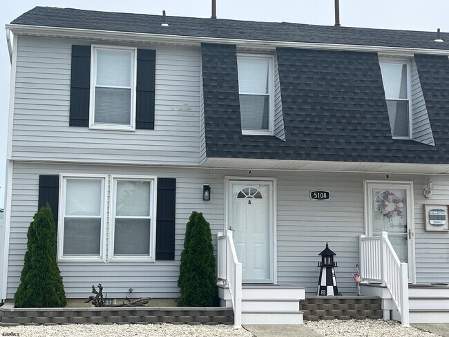 Primary Photo - 5108 Ontario Dr