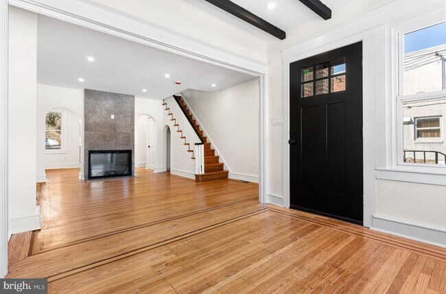 Building Photo - 6812 Sprague St