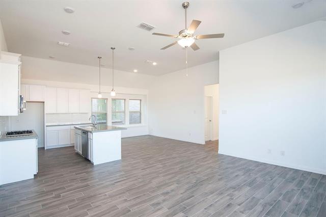 Building Photo - 816 Trailside Ln