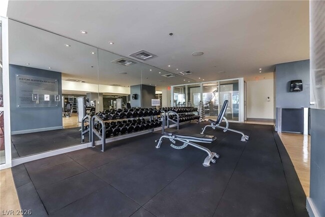 Building Photo - 4575 Dean Martin Dr
