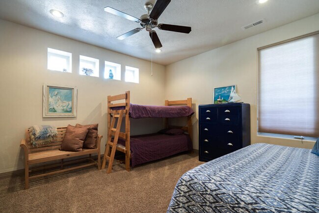 Building Photo - Stunning Luxury Home in Green Springs with...