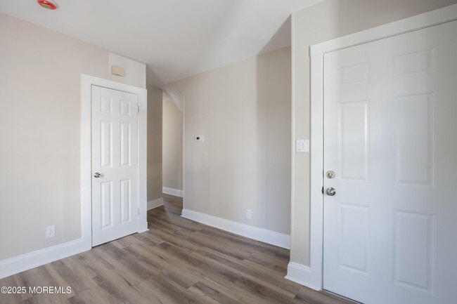 Building Photo - 1014 2nd Ave