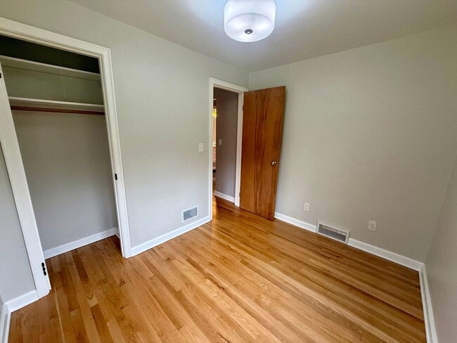 Building Photo - 3 Bed 1 Bath Single Family Home in Wausau