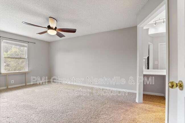 Building Photo - 524 Fairhaven Ct