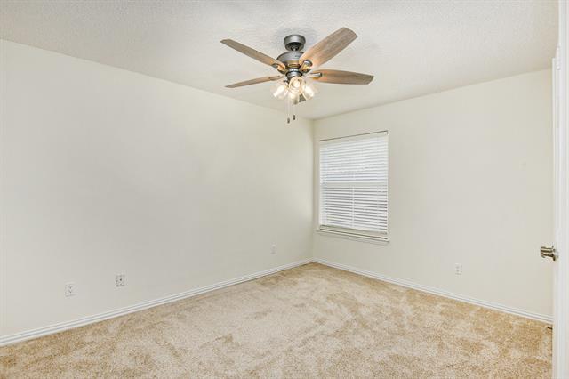 Building Photo - 9005 Trails Edge Dr