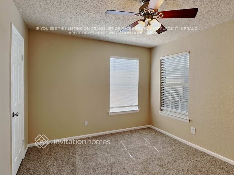 Building Photo - 2529 Windchase Dr