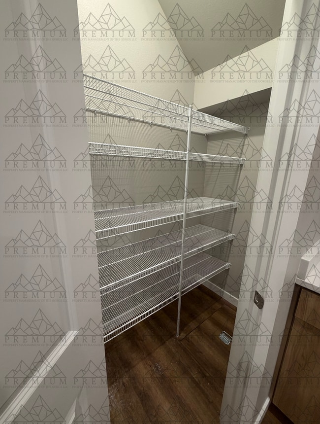 Building Photo - 1st MONTH FREE - 3 BED 2.5 BATH NEW BUILD!