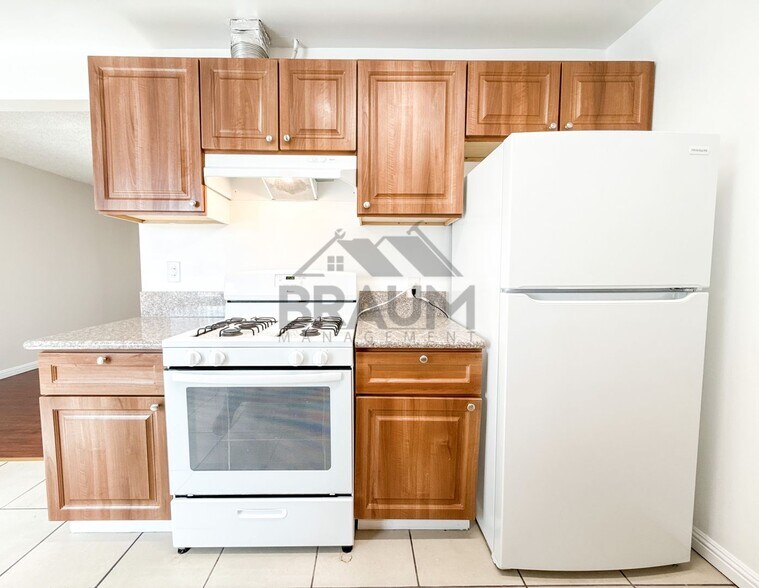 Building Photo - 19401 Haynes St