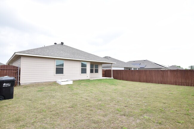 Building Photo - 8419 Brahma Plns Rd